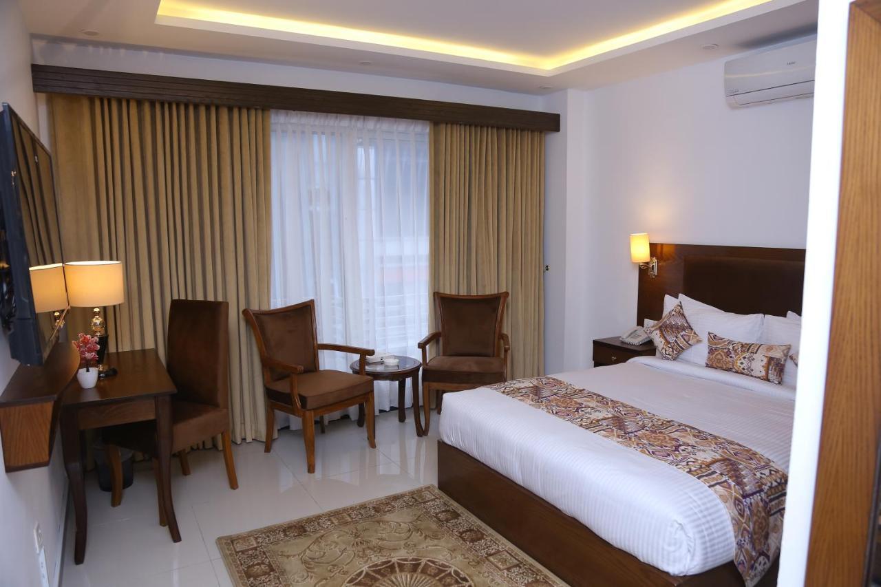 Grand Mongolia Hotel Rawalpindi Ngoại thất bức ảnh
