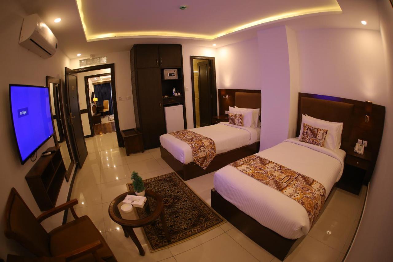 Grand Mongolia Hotel Rawalpindi Ngoại thất bức ảnh