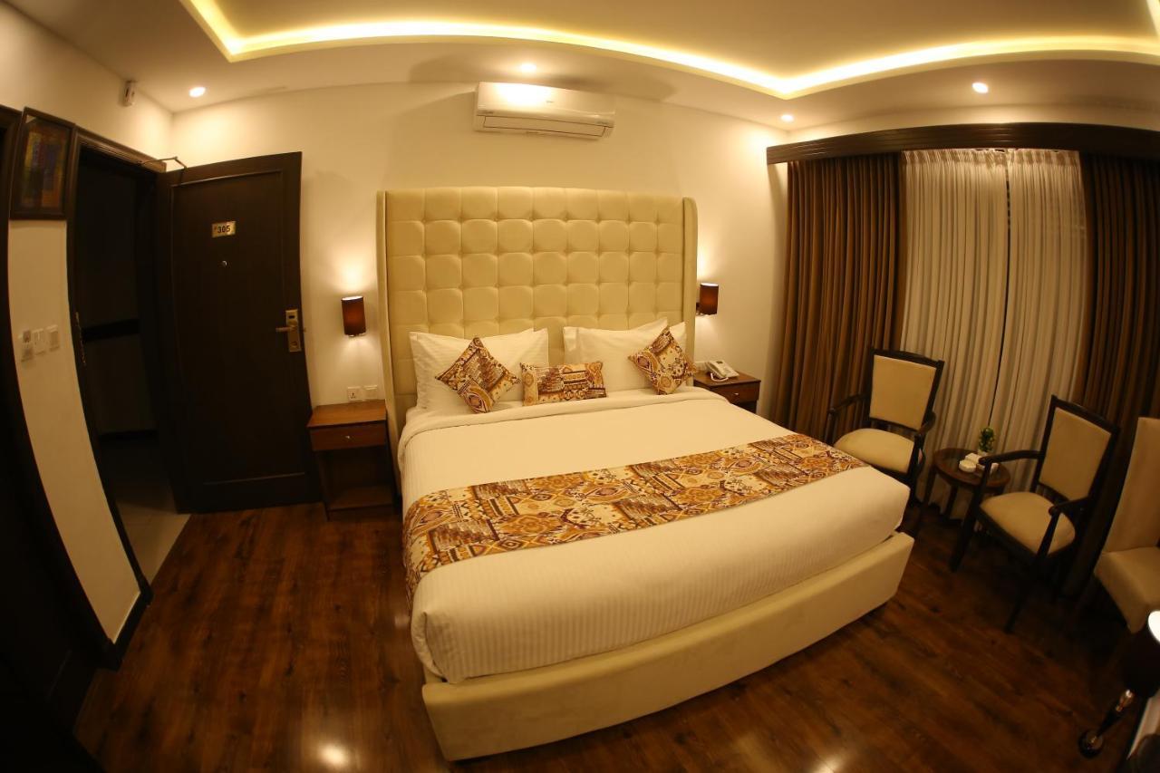 Grand Mongolia Hotel Rawalpindi Ngoại thất bức ảnh