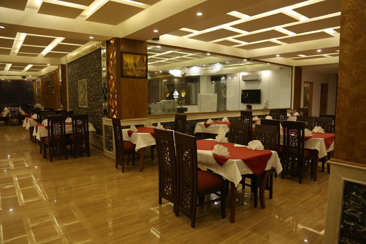 Grand Mongolia Hotel Rawalpindi Ngoại thất bức ảnh