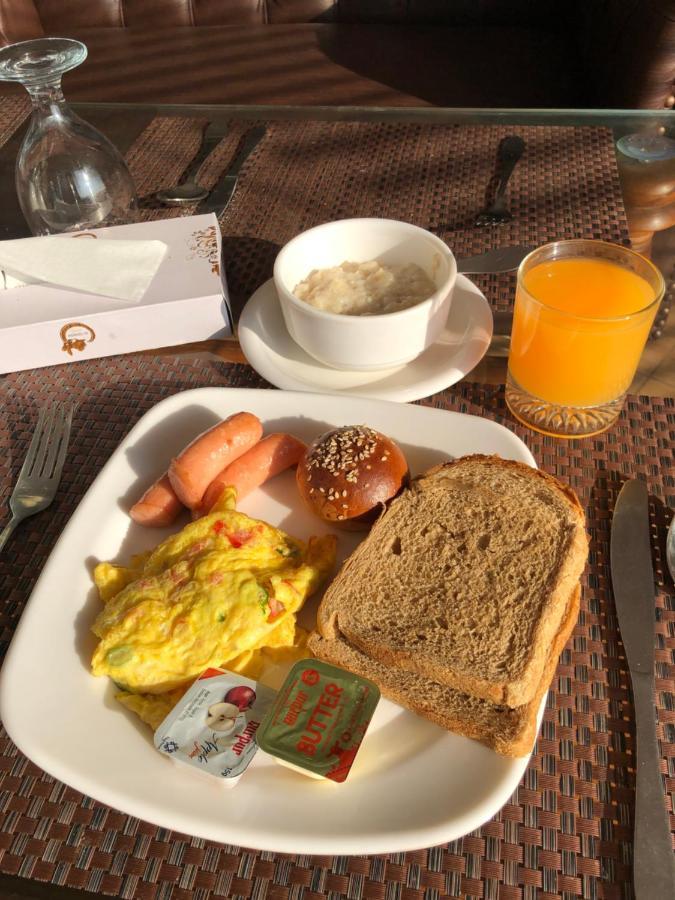 Grand Mongolia Hotel Rawalpindi Ngoại thất bức ảnh
